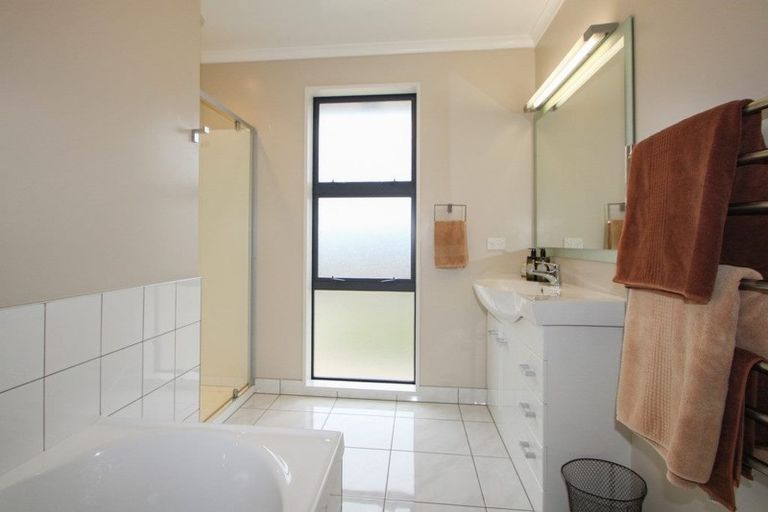 Photo of property in 14 Mcmullan Place, Oamaru North, Oamaru, 9400