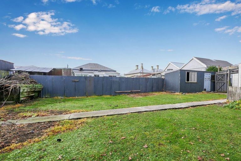 Photo of property in 6 Bathgate Street, South Dunedin, Dunedin, 9012
