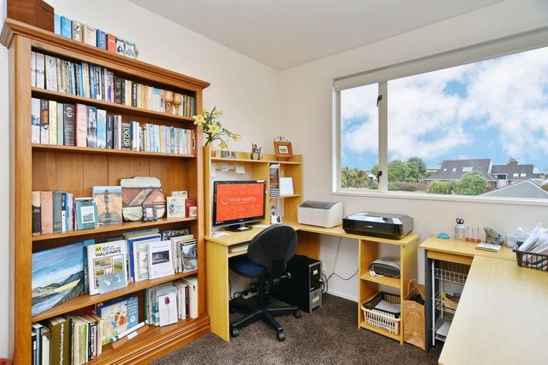 Photo of property in 36 Stillwater Avenue, Burwood, Christchurch, 8083