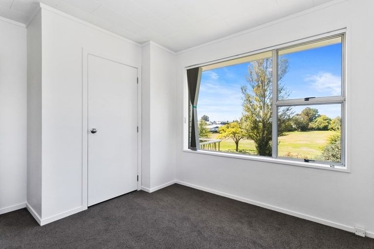 Photo of property in 85 Tuhikaramea Road, Dinsdale, Hamilton, 3204