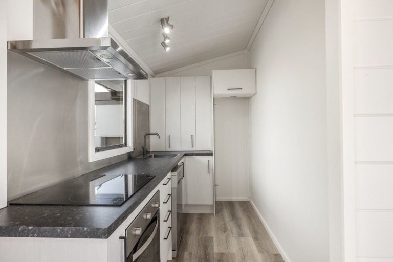 Photo of property in 191a Waitaha Road, Welcome Bay, Tauranga, 3112