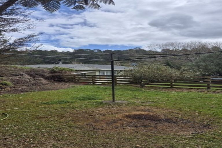 Photo of property in 29 Thomson Grove, Stokes Valley, Lower Hutt, 5019