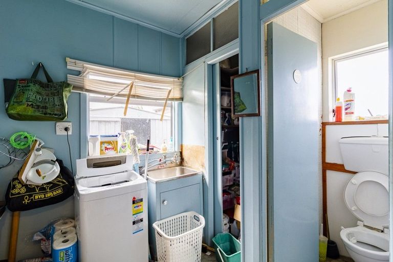 Photo of property in 444 Main North Road, Bay View, Napier, 4104