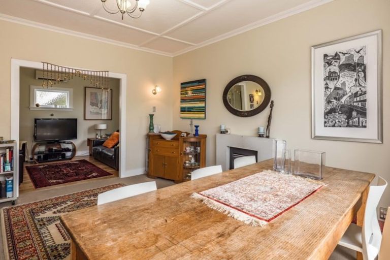 Photo of property in 385a Karori Road, Karori, Wellington, 6012