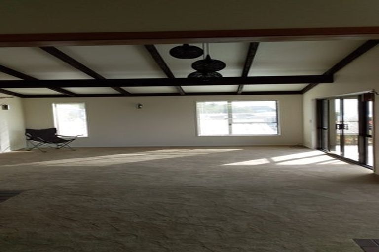 Photo of property in 2/14 Clementine Lane, Mount Pleasant, Christchurch, 8081