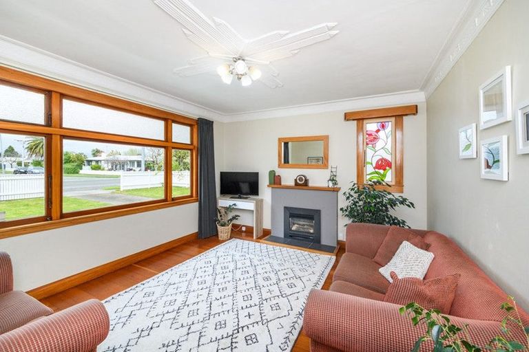 Photo of property in 33 College Street, Awapuni, Palmerston North, 4412