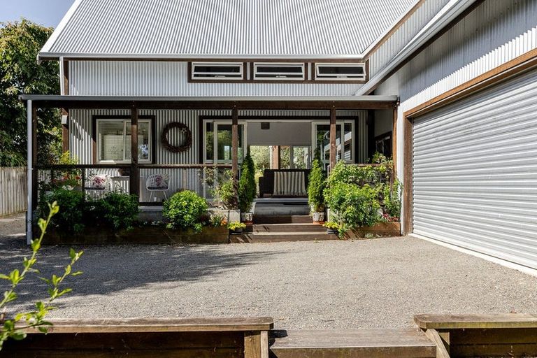 Photo of property in 33 Rexwood Street, Carterton, 5713