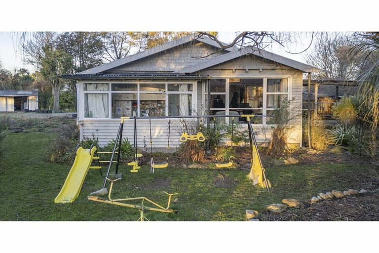 Photo of property in 2 Commercial Road, Oxford, 7430