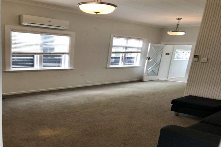 Photo of property in 34 Salek Street, Kilbirnie, Wellington, 6022