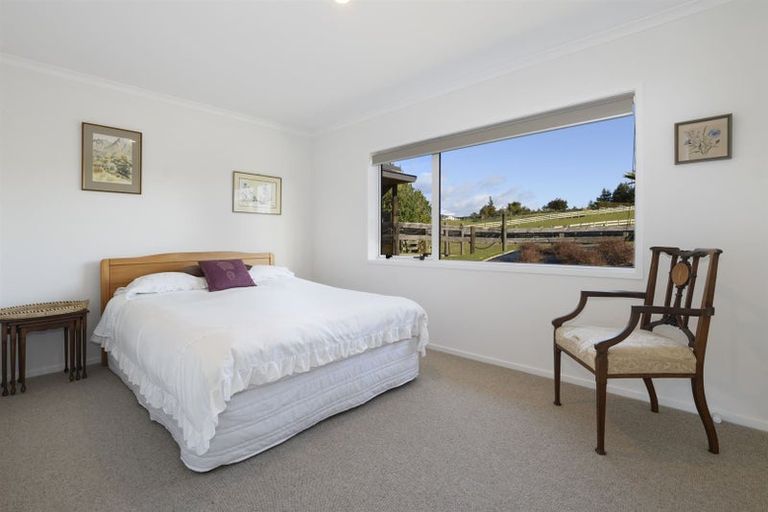 Photo of property in 23 Sarona Park Drive, Omanawa, Tauranga, 3171