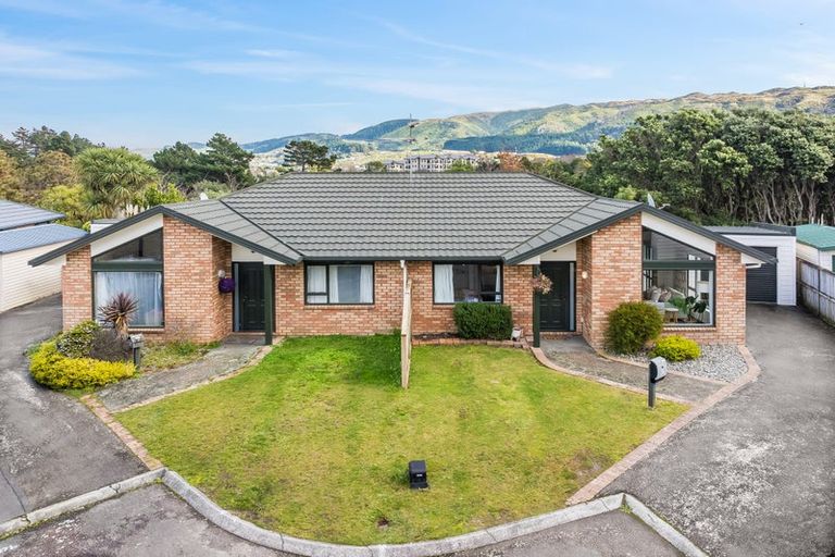 Photo of property in 39a Apple Terrace, Ranui, Porirua, 5024