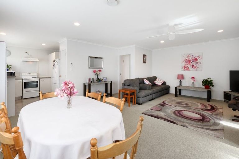 Photo of property in 5a Mansels Road, Greerton, Tauranga, 3112