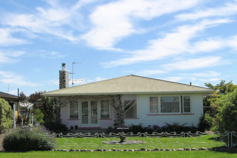 Photo of property in 15 Tolerton Avenue, Elgin, Gisborne, 4010