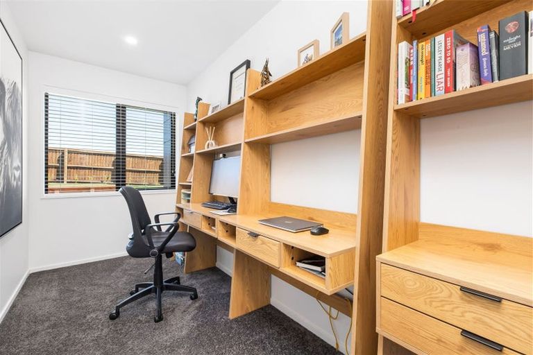 Photo of property in 34 Hawkshead Way, Westmorland, Christchurch, 8025