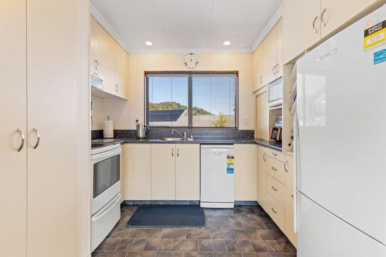 Photo of property in 296 Waikawa Road, Waikawa, Picton, 7220