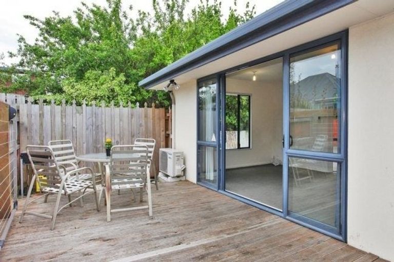 Photo of property in 118 Nursery Road, Phillipstown, Christchurch, 8011