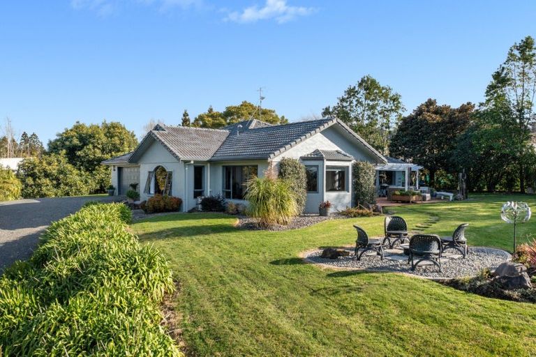 Photo of property in 37 Canon Road, Tanners Point, Katikati, 3170