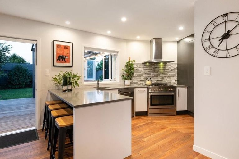 Photo of property in 5 Harris Street, Mount Maunganui, 3116