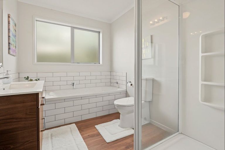 Photo of property in 383b Ngatai Road, Bellevue, Tauranga, 3110
