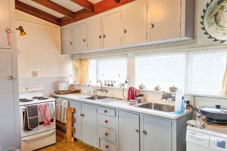 Photo of property in 27 Wilson Road, Balclutha, 9230