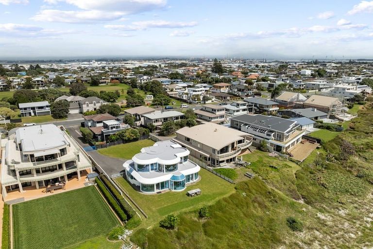 Photo of property in 17a Oceanbeach Road, Mount Maunganui, 3116