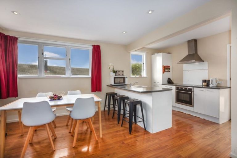 Photo of property in 19 Mahinawa Street, Takapuwahia, Porirua, 5022