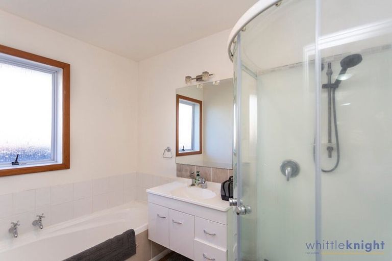 Photo of property in 19 Dunstan Crescent, Hornby, Christchurch, 8042