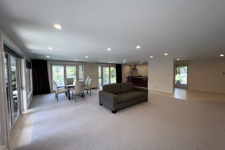 Photo of property in 105 East Coast Road, Castor Bay, Auckland, 0620