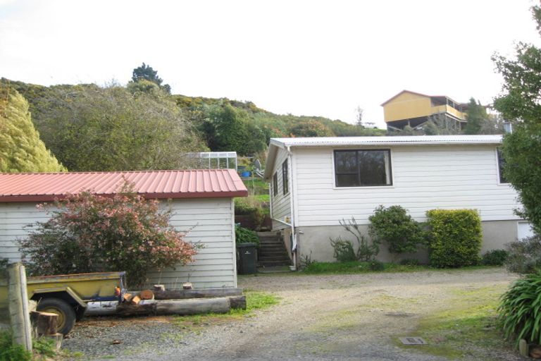 Photo of property in 8 Hereweka Street, Portobello, Dunedin, 9014