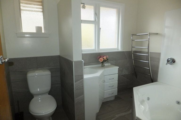 Photo of property in 123 Stanbury Avenue, Somerfield, Christchurch, 8024