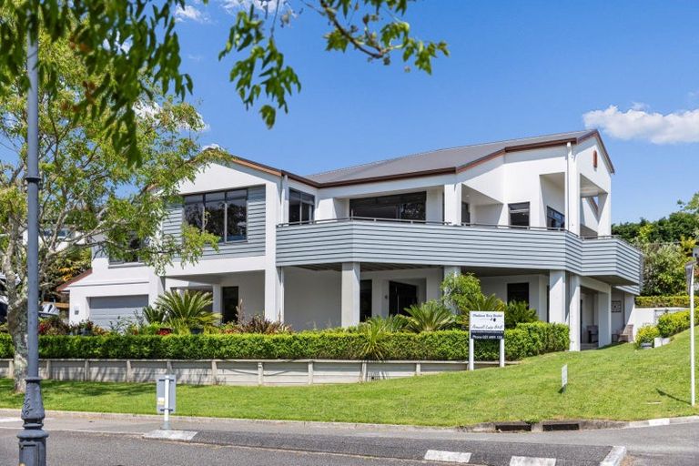 Photo of property in 2 Parnwell Place, Ohauiti, Tauranga, 3112