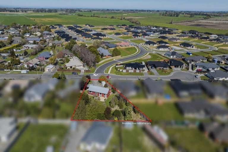 Photo of property in 27 Carston Street, Leeston, 7632