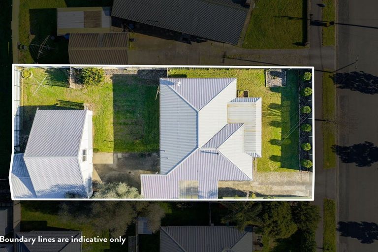 Photo of property in 28 Mears Road, St Andrews, Hamilton, 3200