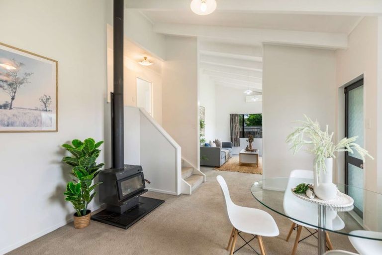 Photo of property in 9 Cousins Avenue East, Foxton Beach, Foxton, 4815