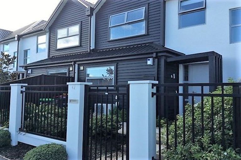 Photo of property in 42 Caulfield Avenue, Halswell, Christchurch, 8025