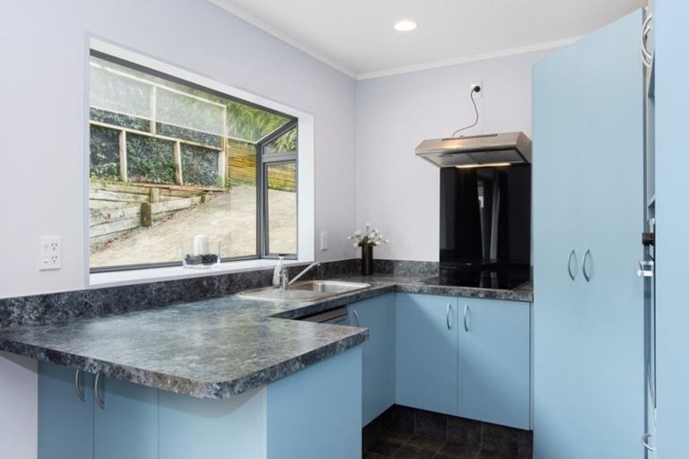 Photo of property in 12b Resolution Road, Welcome Bay, Tauranga, 3112