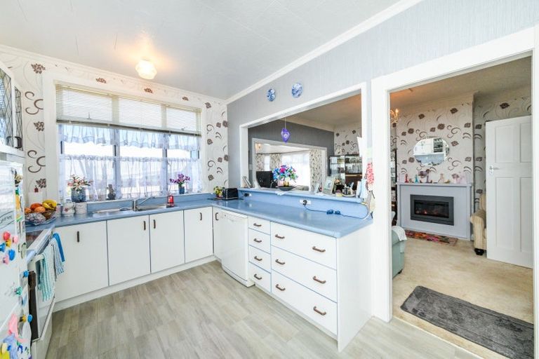 Photo of property in 5 Fairview Avenue, Feilding, 4702