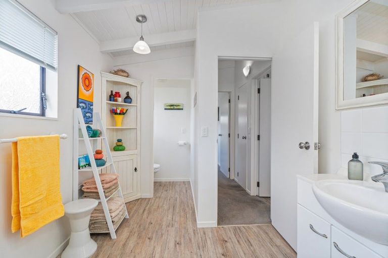 Photo of property in 65 Jubilee Drive, Pauanui, Hikuai, 3579