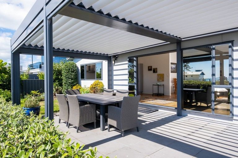 Photo of property in 18 Ferguson Avenue, Westshore, Napier, 4110