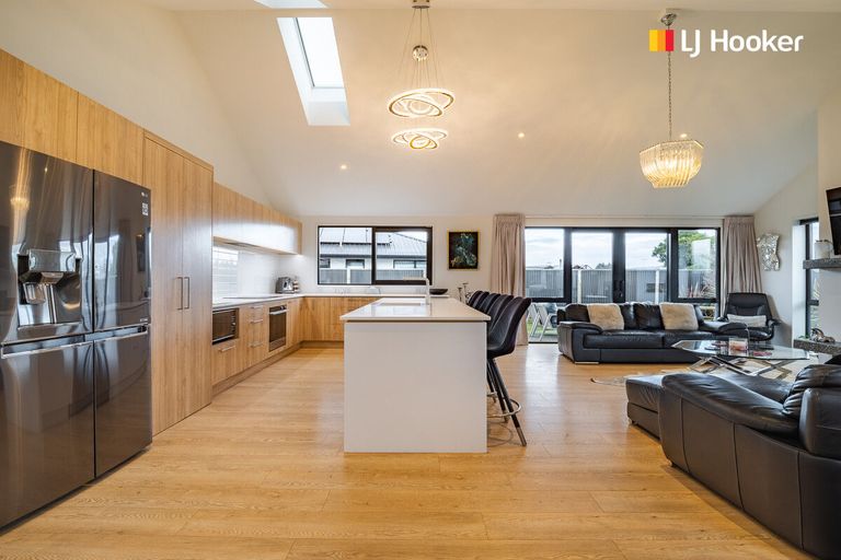 Photo of property in 83 Owhiro Avenue, Mosgiel, 9024