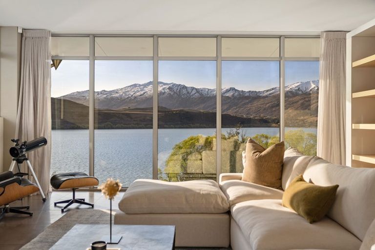 Photo of property in 37 Arrowtown-lake Hayes Road, Lake Hayes, Queenstown, 9371