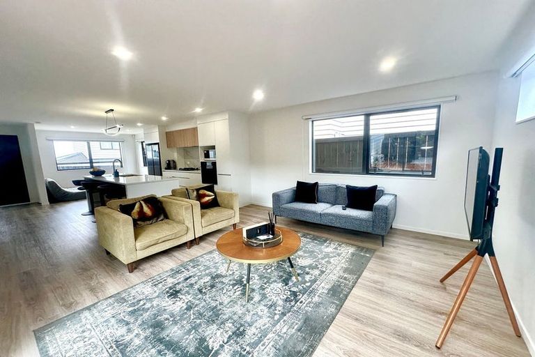 Photo of property in 46a Patons Road, Howick, Auckland, 2014