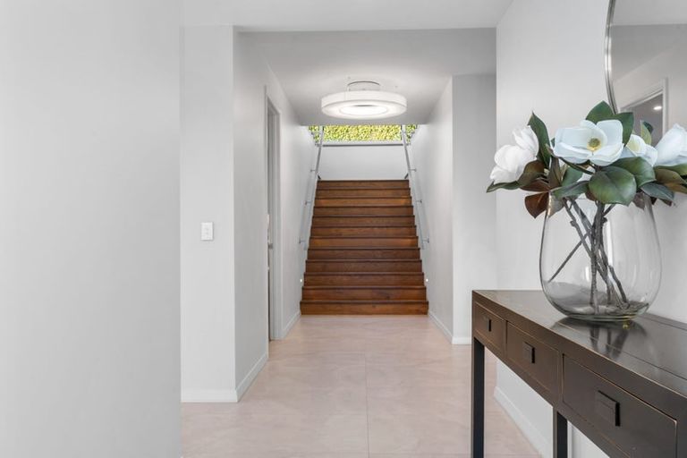 Photo of property in 19 Gwynfa Avenue, Cashmere, Christchurch, 8022