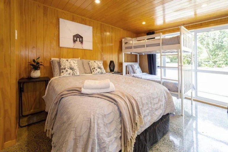 Photo of property in 37 Mowhanau Drive, Kai Iwi, Whanganui, 4574