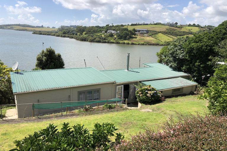Photo of property in 86 Riverview Road, Kerikeri, 0230