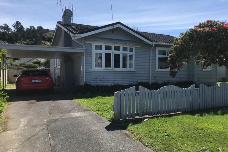 Photo of property in 14 Hildreth Street, Karori, Wellington, 6012