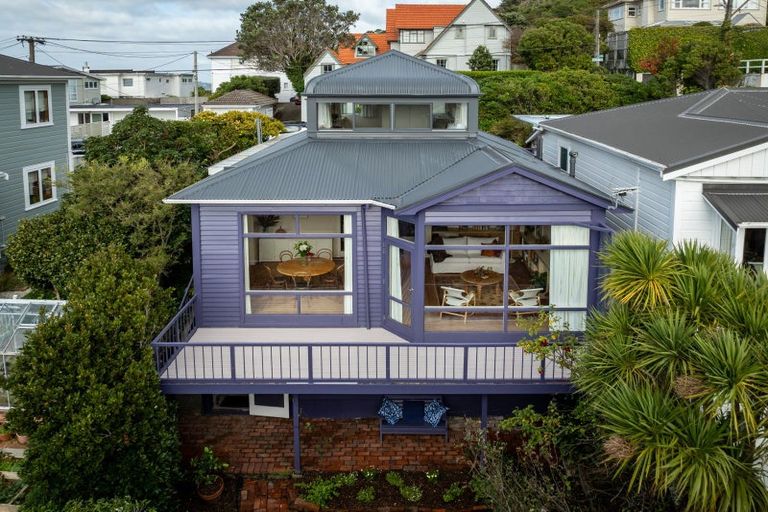 Photo of property in 32 Wade Street, Wadestown, Wellington, 6012