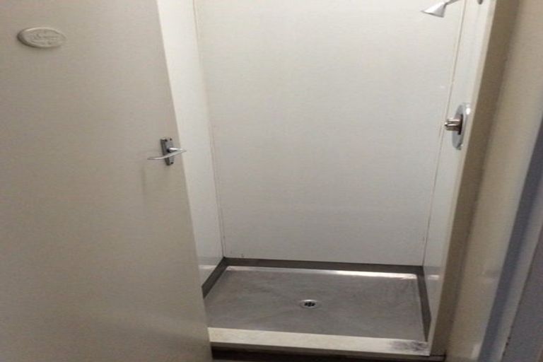 Photo of property in 4/25a Vine Street, Mangere East, Auckland, 2024