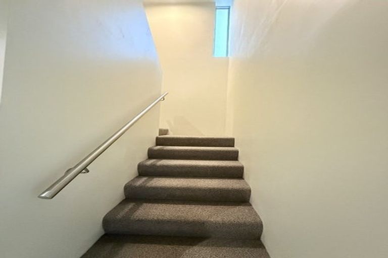 Photo of property in Sanctum Apartments, 27/10b Ebor Street, Te Aro, Wellington, 6011