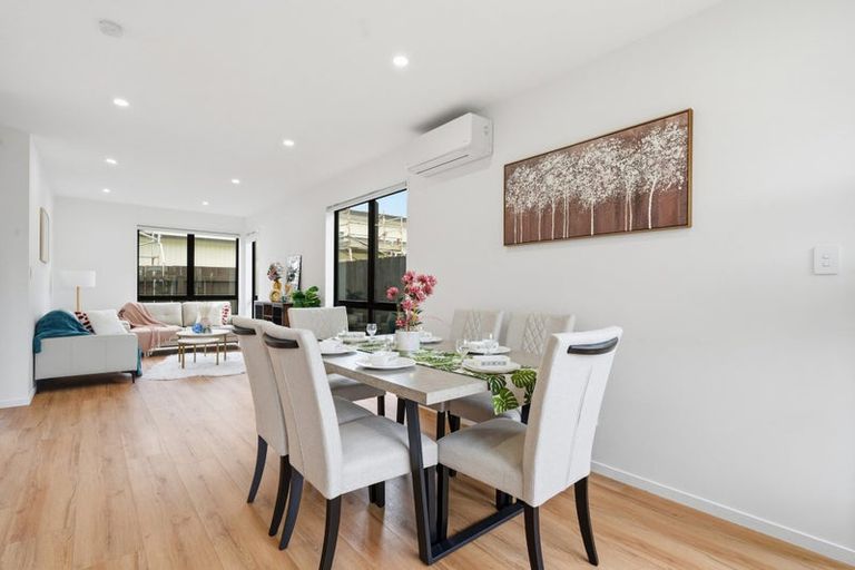 Photo of property in 2/5 Browns Road, Manurewa, Auckland, 2102